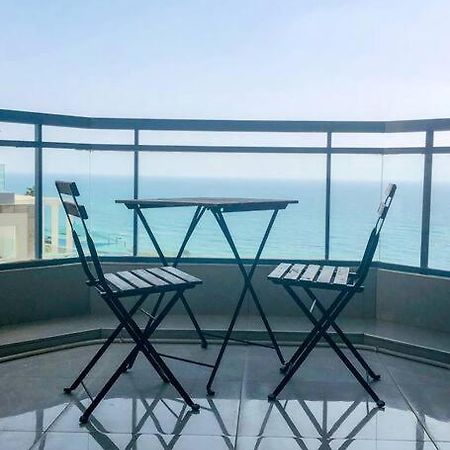 Royal Aparatment On The Sea , Blvd Nitza 34 네타니아 외부 사진