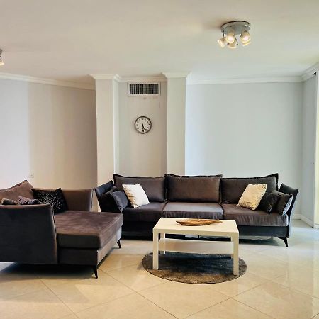 Royal Aparatment On The Sea , Blvd Nitza 34 네타니아 외부 사진