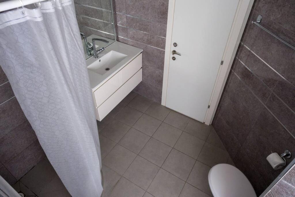 Royal Aparatment On The Sea , Blvd Nitza 34 네타니아 외부 사진