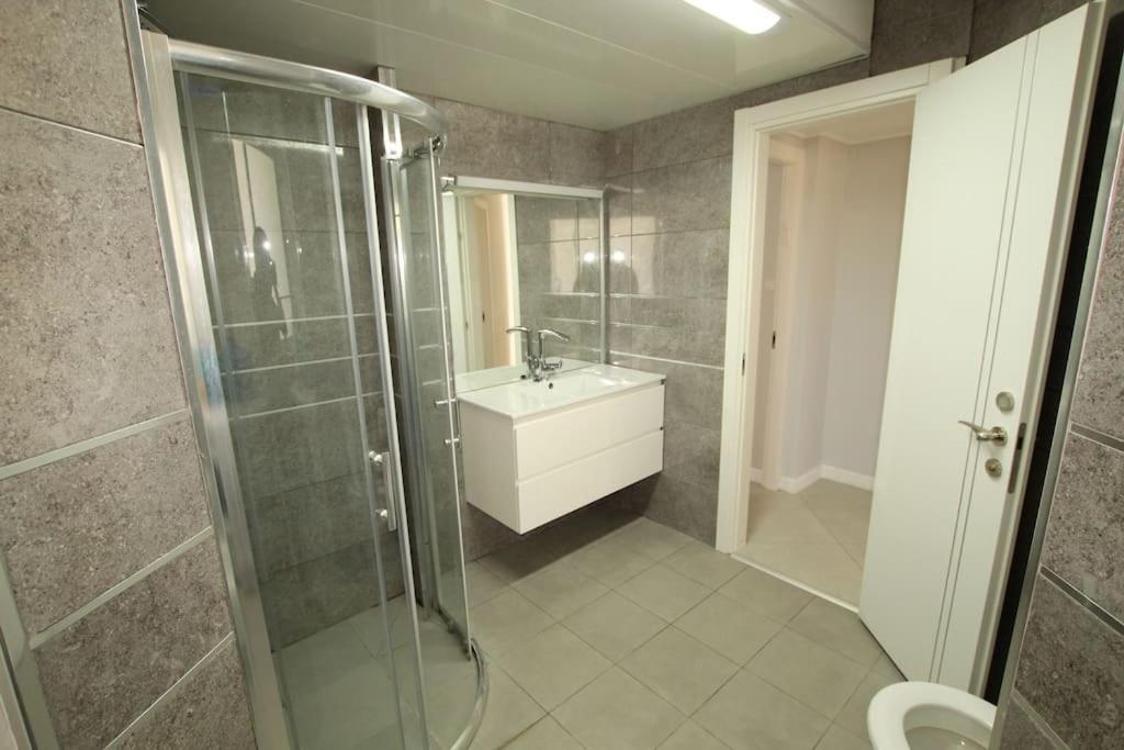 Royal Aparatment On The Sea , Blvd Nitza 34 네타니아 외부 사진